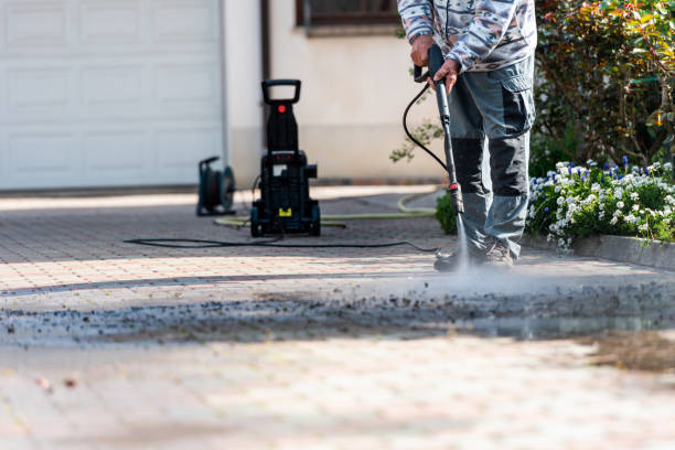 Garage Pressure Washing in Fabens, TX